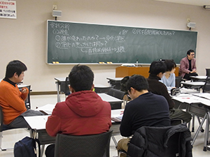 選択必修領域「考え、議論する道徳授業をつくる」 伊藤 潔志先生